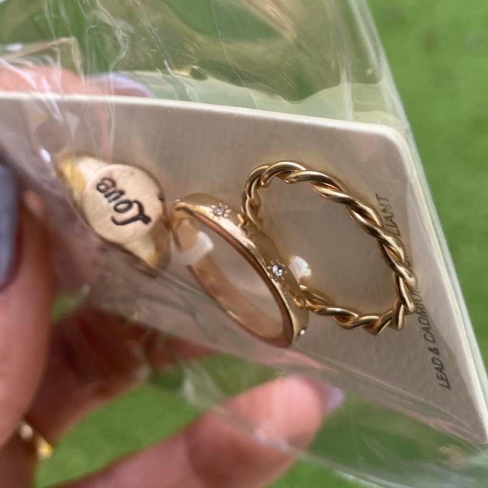 Set of 3 gold rings LOVE, New! So cute - Picture 7 of 12